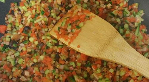 小朋友最喜歡的肉松飯團(tuán),簡(jiǎn)單好做,三步輕松搞定,好吃不膩